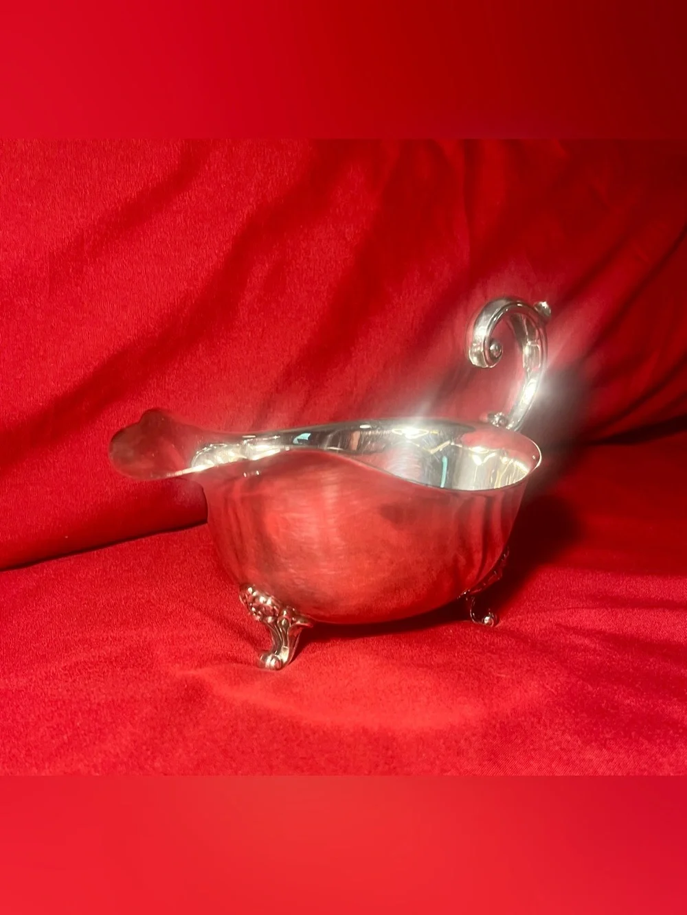 1847 “Eternally Yours” Collection HERITAGE Roger’s Bros Silver Plate Gravy Boat
